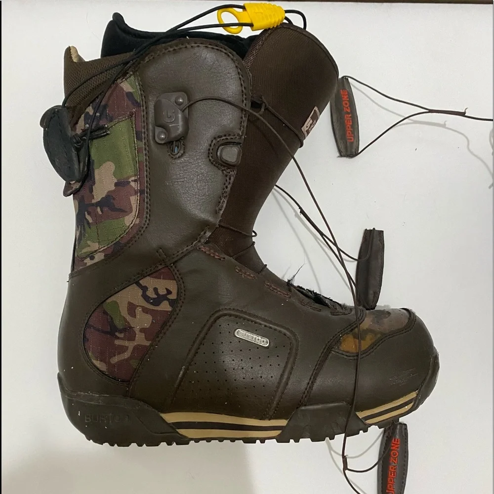 Burton Snowboard Boots, 10 - Picture 2 of 11